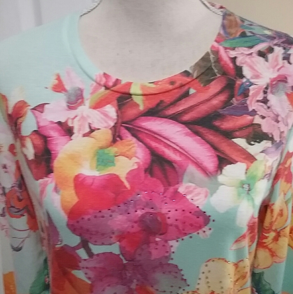Tesoro Moda Floral Tunic Top - Picture 2 of 6